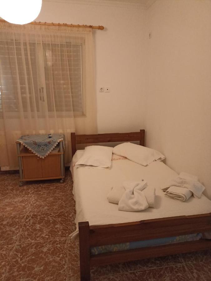 Lena'S Sweet Home Артемида Екстериор снимка