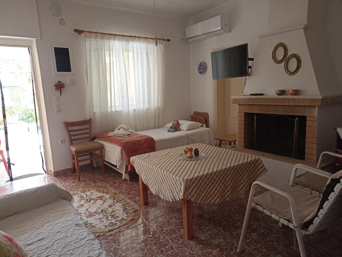 Lena'S Sweet Home Артемида Екстериор снимка