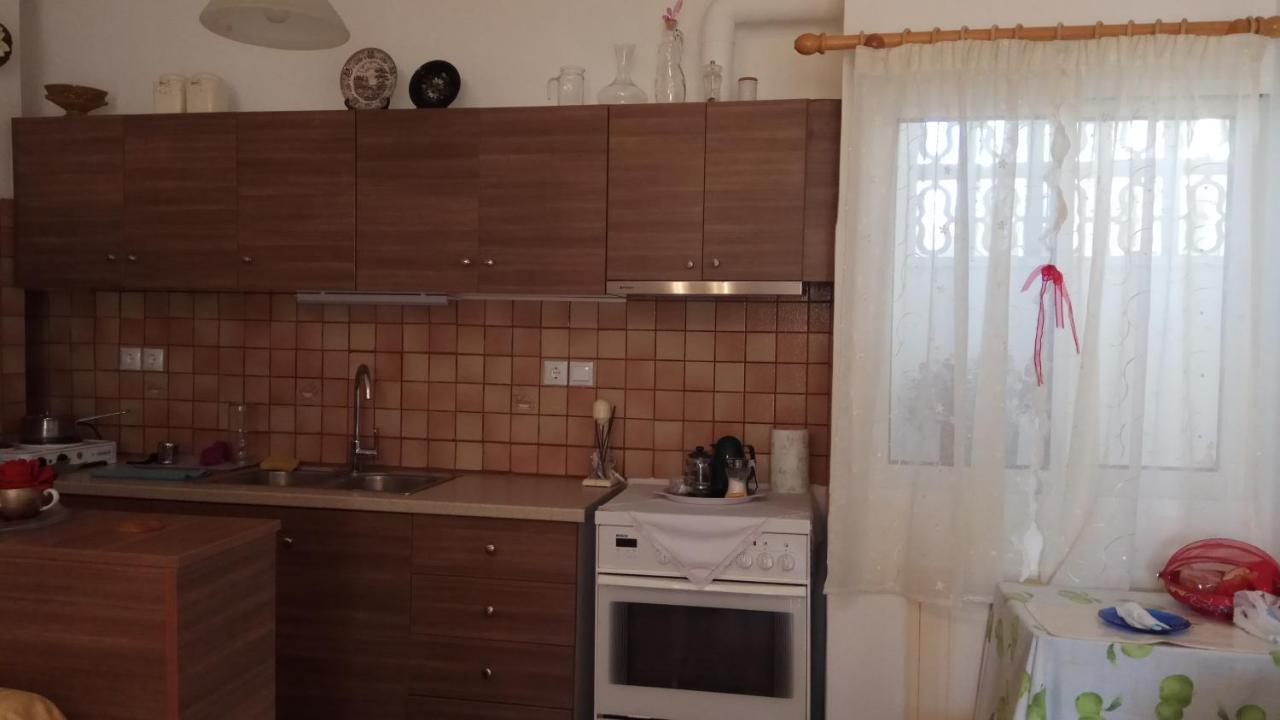 Lena'S Sweet Home Артемида Екстериор снимка